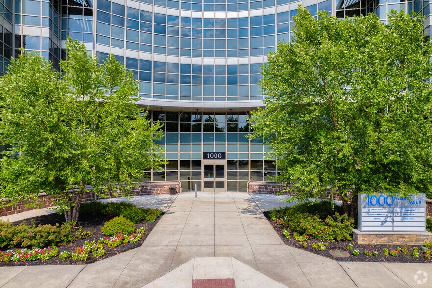 More Photos Of 1000 Floral Vale Blvd, Yardley Office For Lease