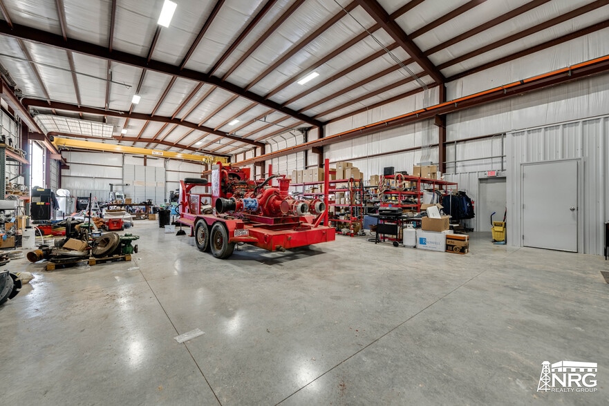 More Photos Of 2416 E County Rd 130 rd, Midland Warehouse For Sale