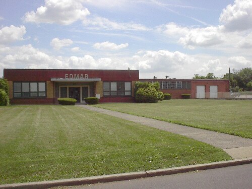 More Photos Of 35 Monhegan St, Clifton Warehouse For Lease