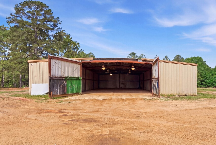 More Photos Of 915 Middle Rd S, Leesburg Industrial For Sale