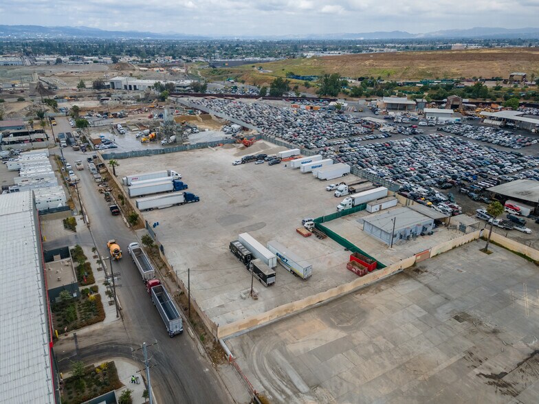 Primary Photo Of 11311 Pendleton St, Sun Valley Land For Lease