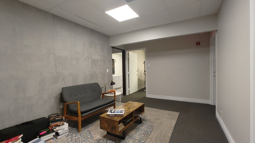 More Photos Of 2405-2425 N University Dr, Coral Springs Loft Creative Space For Lease