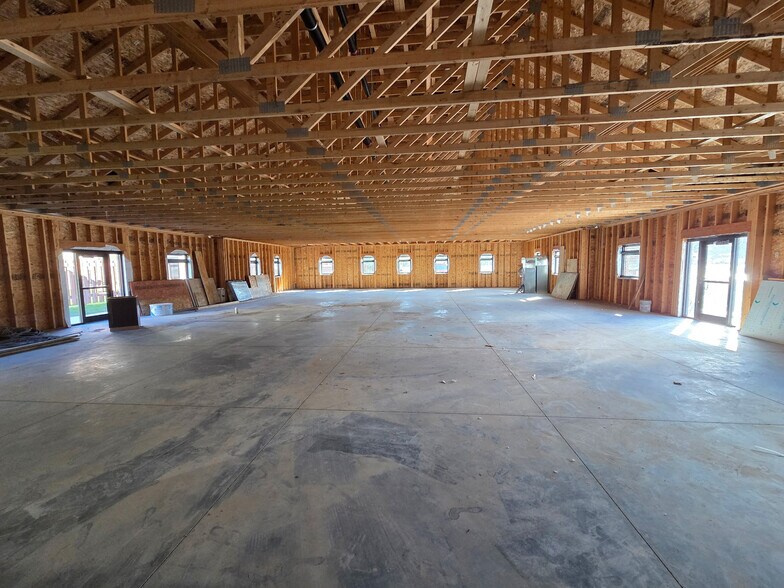 More Photos Of 1915 N Webb Rd, Grand Island Medical For Sale