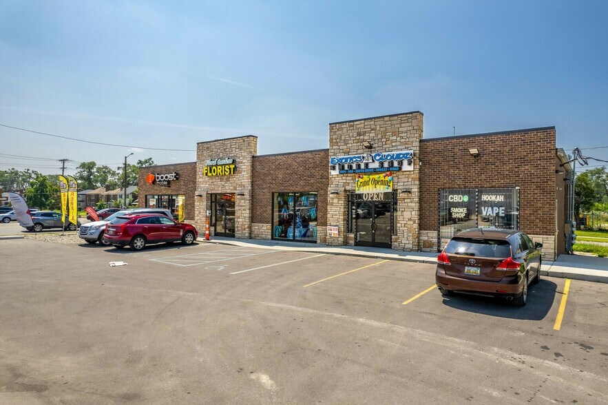 More Photos Of 12730 W 7 Mile Rd, Detroit Freestanding For Sale