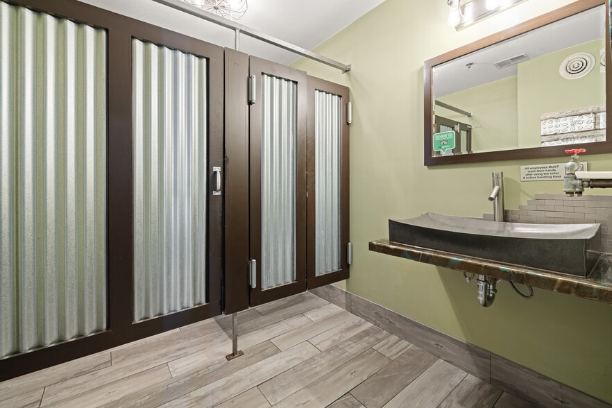 More Photos Of 1844 Depot St, Manchester Center Restaurant For Sale