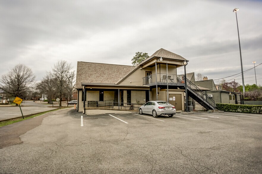 More Photos Of 1086 W Rex Rd, Memphis Freestanding For Sale