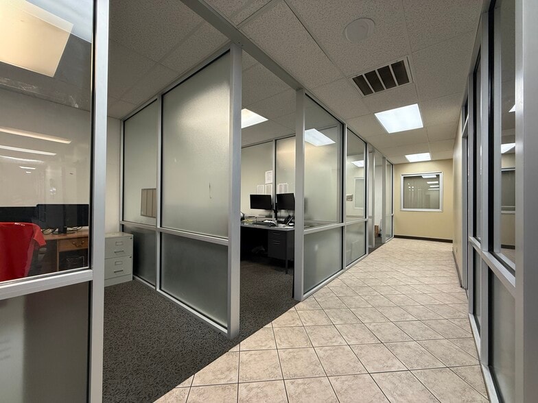 More Photos Of 11647 Armetco Dr, Justin Industrial For Lease