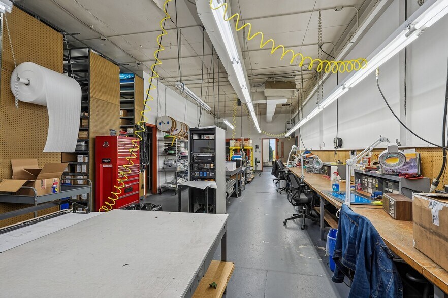 More Photos Of 380 Hillside Ave, Hillside Industrial For Lease