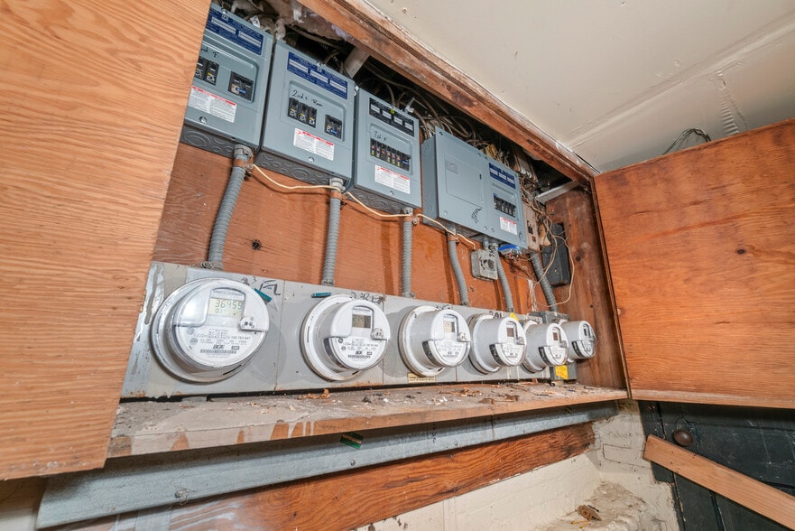 More Photos Of 3600 Greenmount Ave, Baltimore Multifamily For Sale