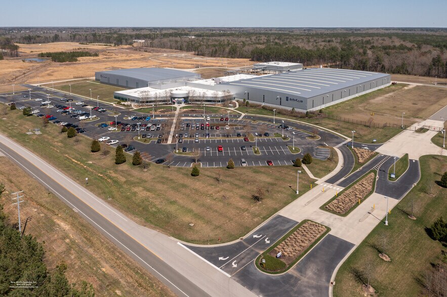 More Photos Of 8800 Wells Station Rd, Prince George Manufacturing For Lease