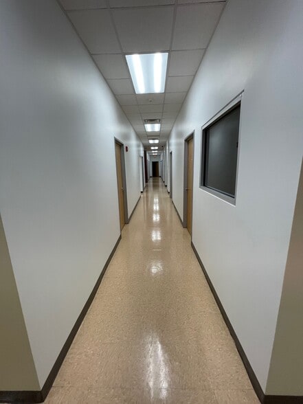 More Photos Of 1123 E 9th St, Mission Unknown For Lease