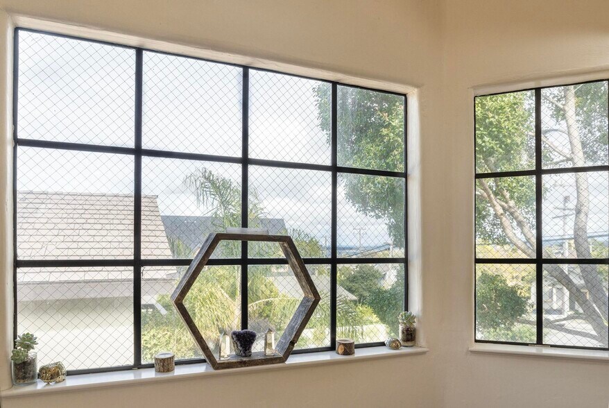 More Photos Of 1084 Cass St, Monterey Medical For Sale