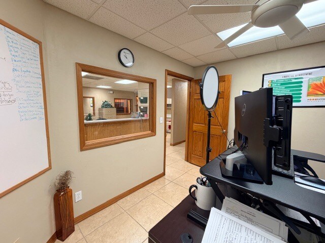 More Photos Of 131 Executive Cir, Daytona Beach Office For Lease