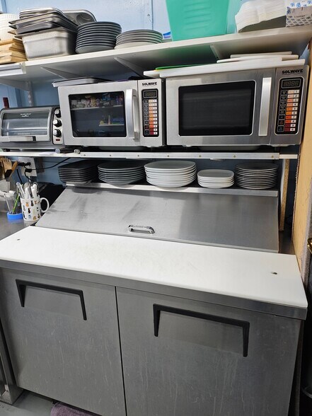 More Photos Of 116 E Water St, Plymouth Restaurant For Sale