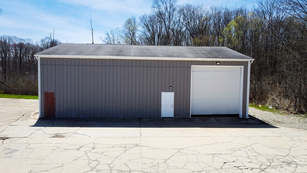 More Photos Of 11415 Chamberlain Rd, Mantua Warehouse For Sale