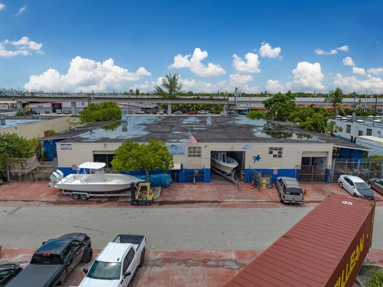 More Photos Of 1040 E 26th St, Hialeah Warehouse For Sale