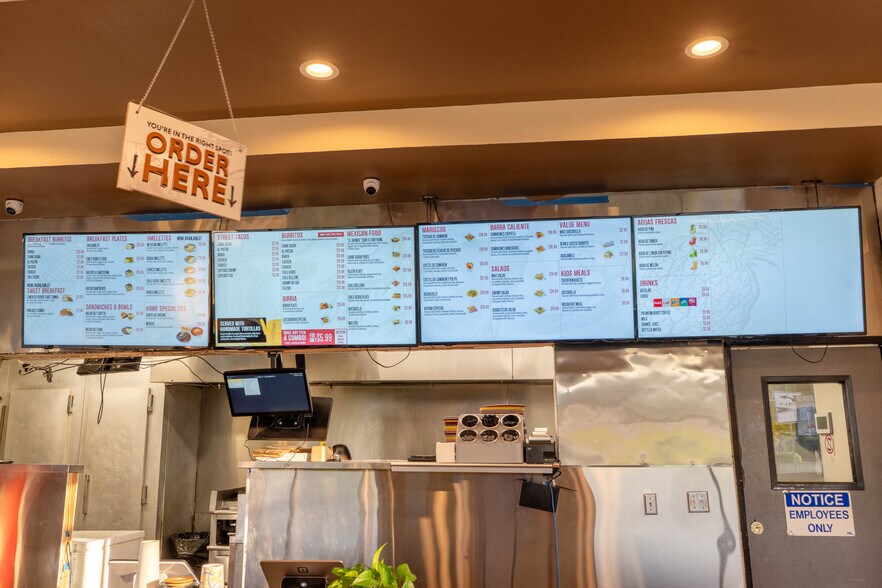 More Photos Of 201 W Foothill Blvd, Rialto Fast Food For Sale