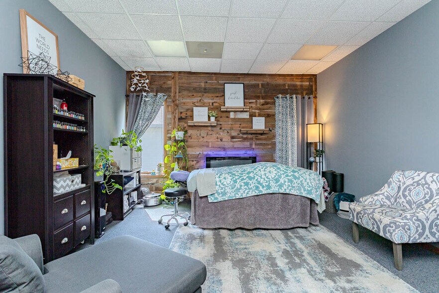More Photos Of 3205 Terrace Ct, Wausau Office For Sale