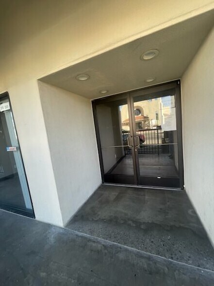 More Photos Of 819-825 D Ave, National City Apartments For Lease