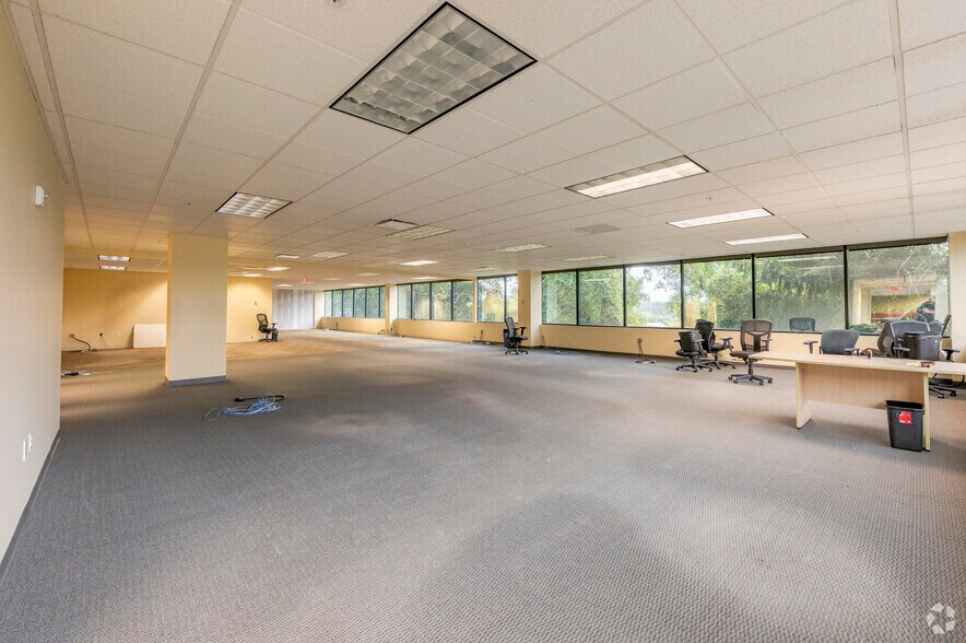 More Photos Of 3 Enterprise Dr, Shelton Office For Lease