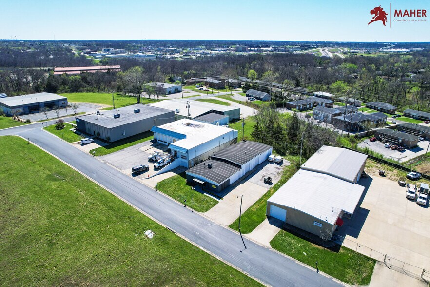 More Photos Of 2610 Calvert Dr, Columbia Industrial For Sale