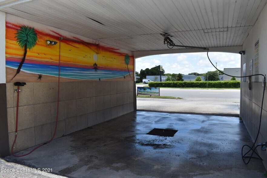More Photos Of 226 S Courtenay Pky, Merritt Island Carwash For Sale