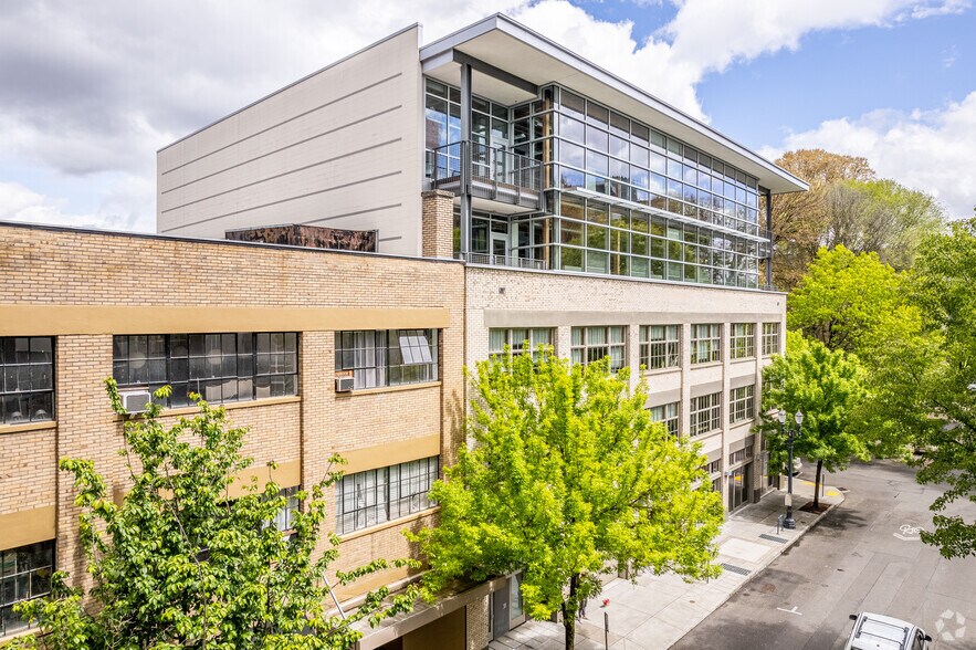 More Photos Of 411 NW Park Ave, Portland Office For Lease