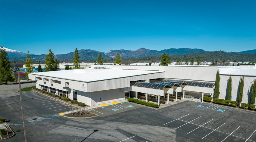 More Photos Of 4300-4356 Caterpillar Rd, Redding Manufacturing For Sale