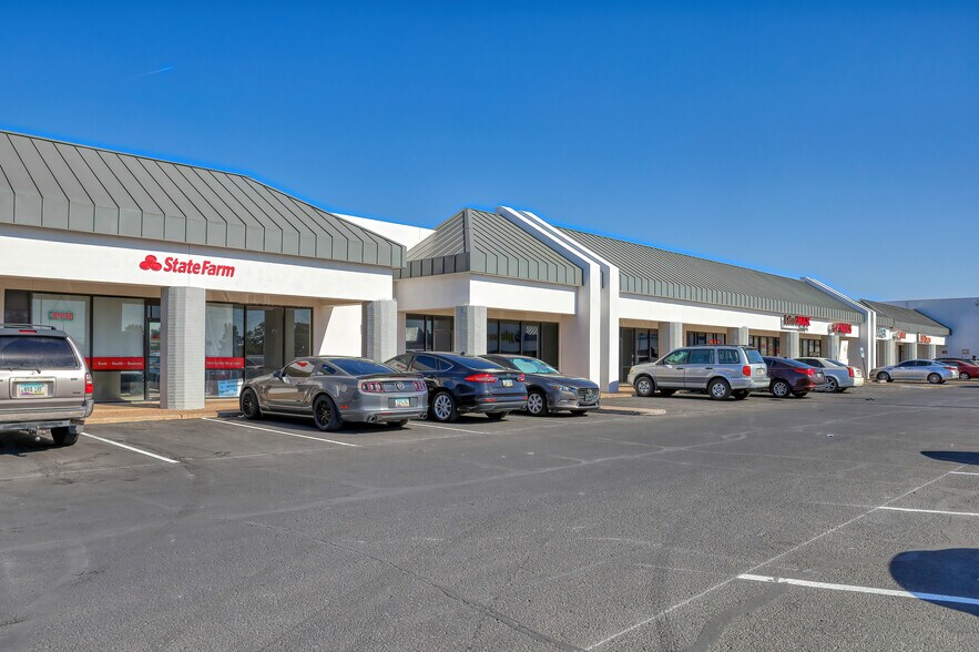 More Photos Of 1615-1635 W Camelback Rd, Phoenix Unknown For Lease