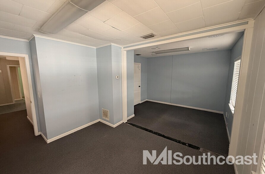 More Photos Of 218 SE Osceola St, Stuart Office For Lease