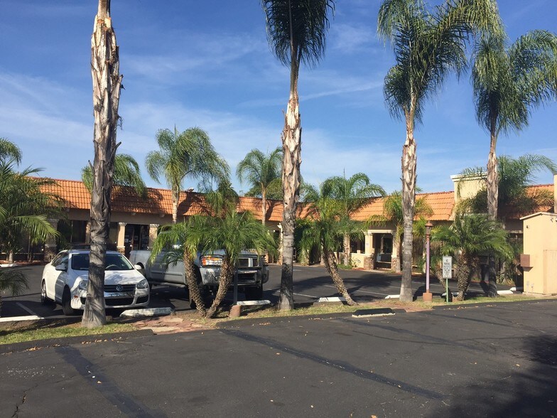 More Photos Of 430 N Cedar St, Escondido Office Residential For Lease