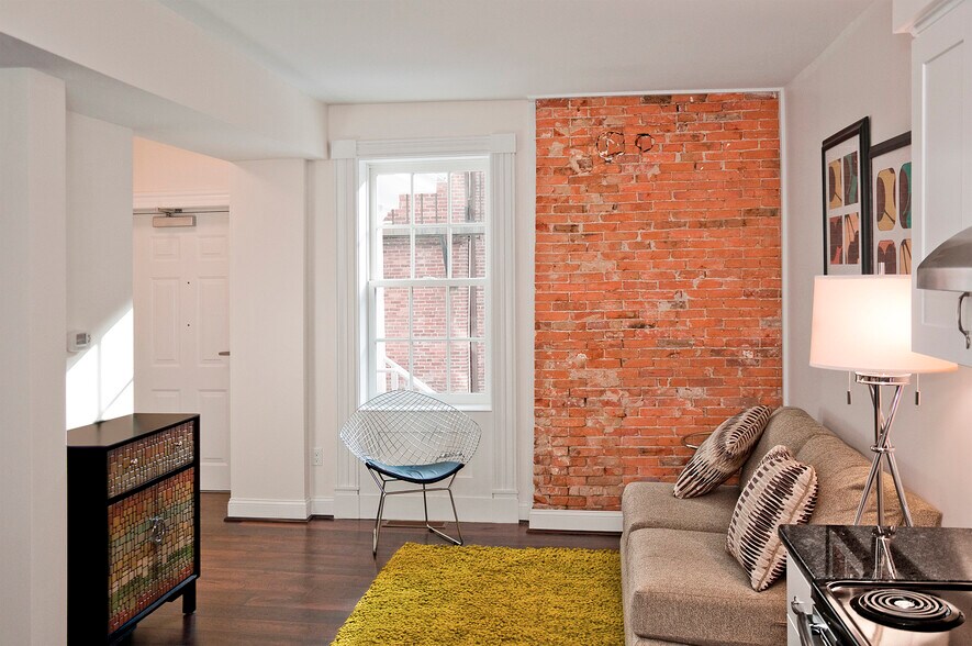 More Photos Of 36 Lewis St, Hartford Multifamily For Sale