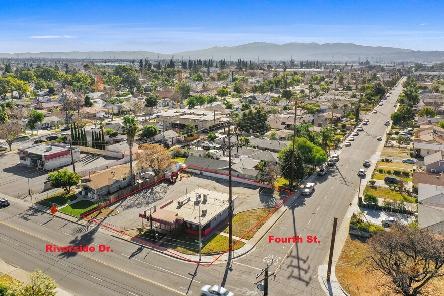 More Photos Of 5065 Riverside Dr, Chino Fast Food For Lease