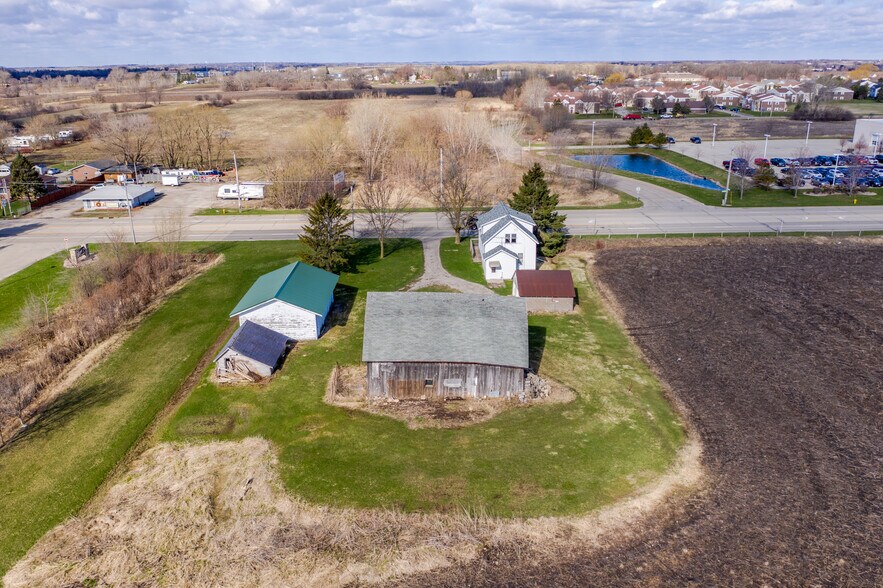 More Photos Of 3262 Jackson St, Oshkosh Land For Sale