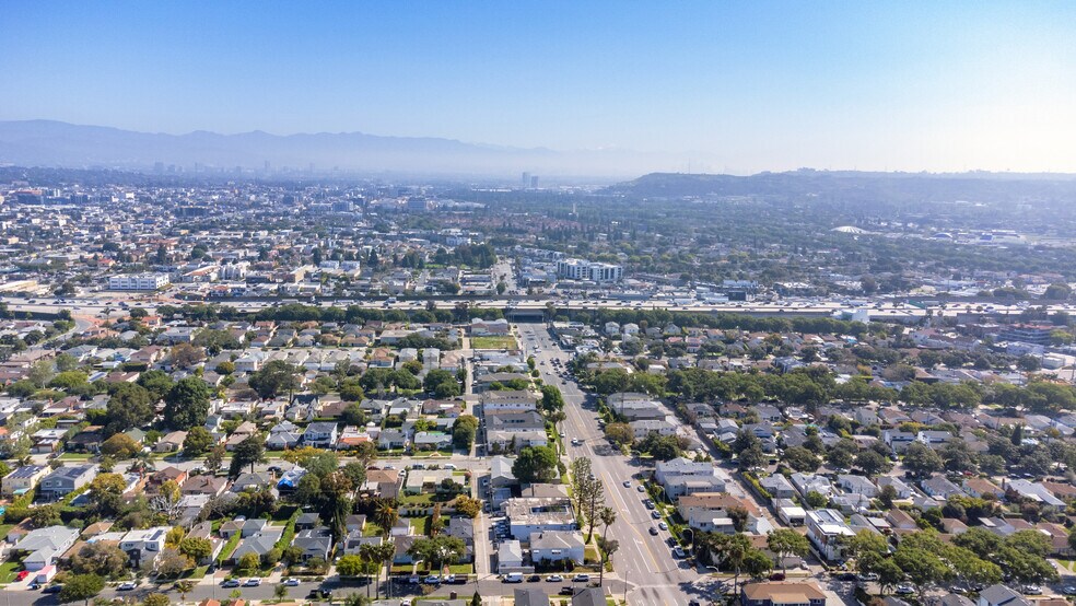 More Photos Of 11401 Washington Pl, Los Angeles Apartments For Sale