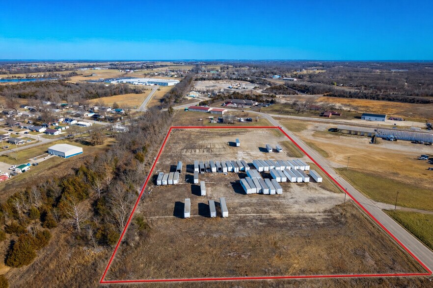 More Photos Of 101 Industrial Dr, Eldon Land For Sale
