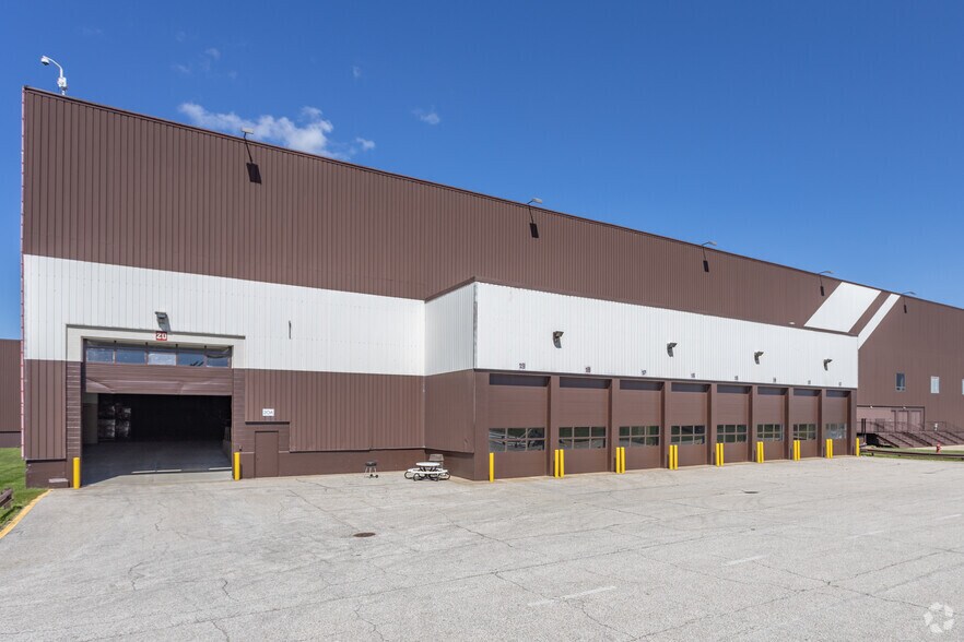More Photos Of 6200 Riverside Dr, Cleveland Warehouse For Lease