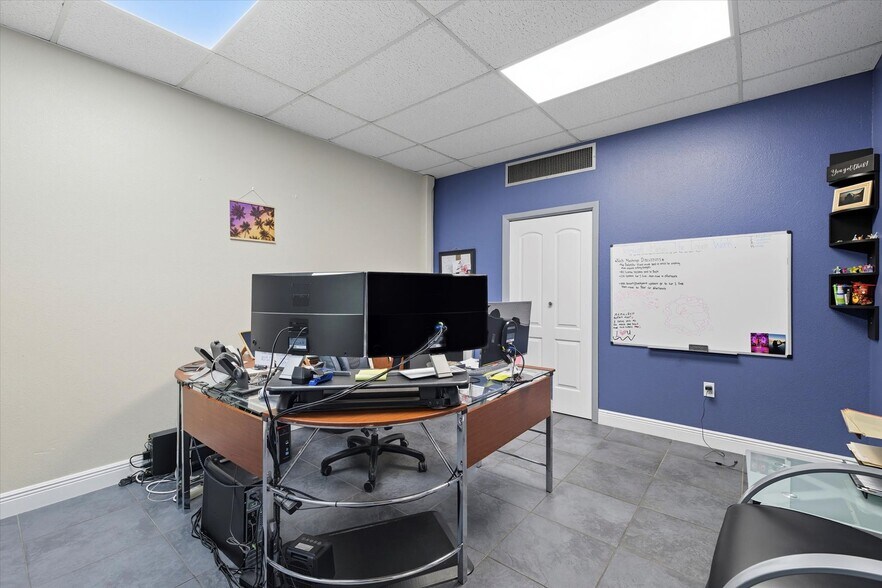 More Photos Of 1816 Old St Augustine Rd, Tallahassee Office For Sale