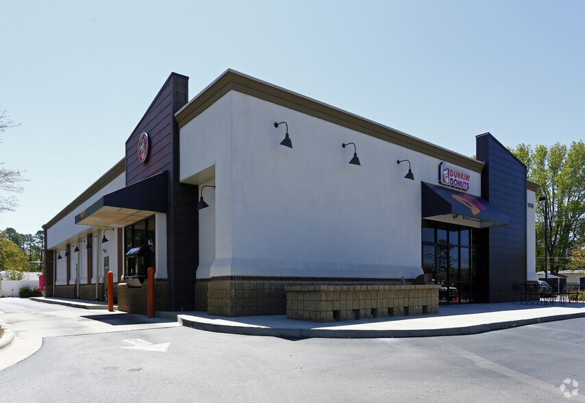 More Photos Of 1006 N Brightleaf Blvd, Smithfield Freestanding For Lease