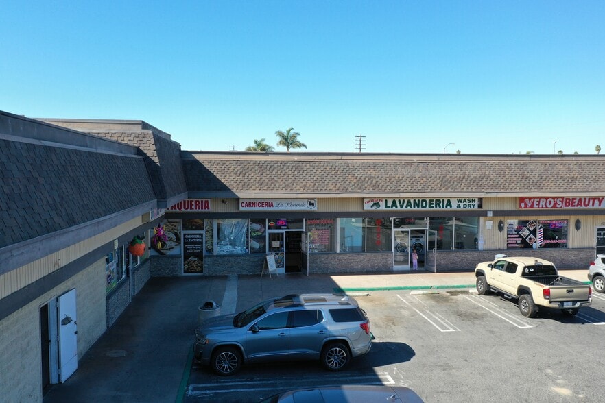 More Photos Of 4833-4917 S Rose Ave, Oxnard Supermarket For Sale