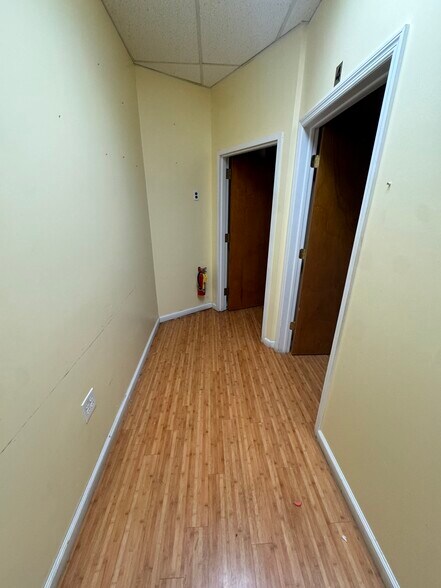 More Photos Of 634 Anderson Ave, Cliffside Park Office For Lease