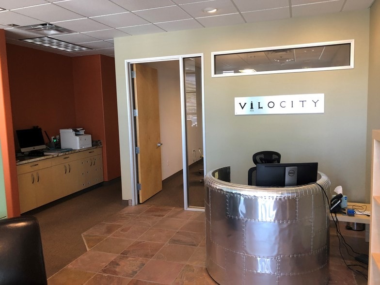 More Photos Of 9927 E Bell Rd, Scottsdale Medical For Lease