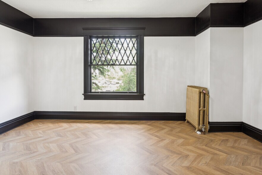 More Photos Of 100 W Main St, Boise Office Residential For Lease