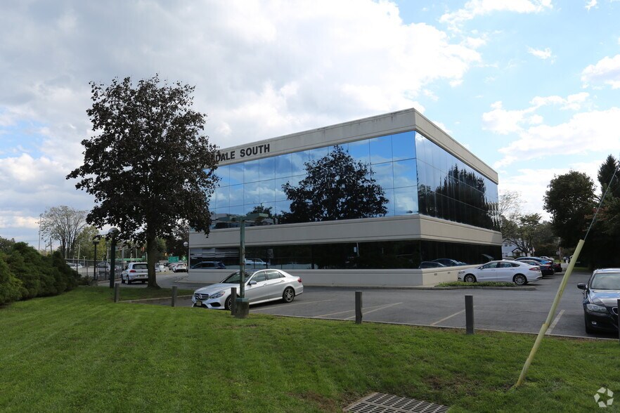 More Photos Of 51 State Route 23, Riverdale Medical For Lease