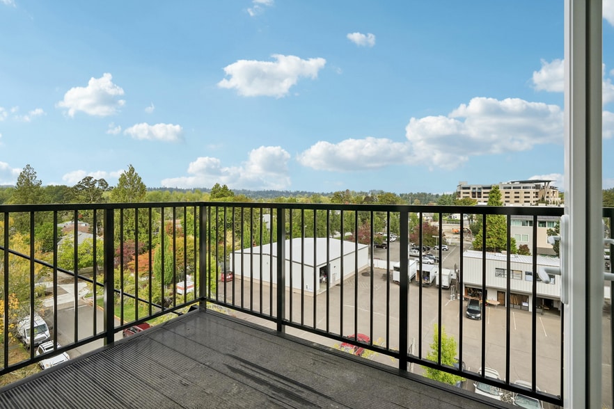 More Photos Of 120 Bush St S, Salem Apartments For Lease