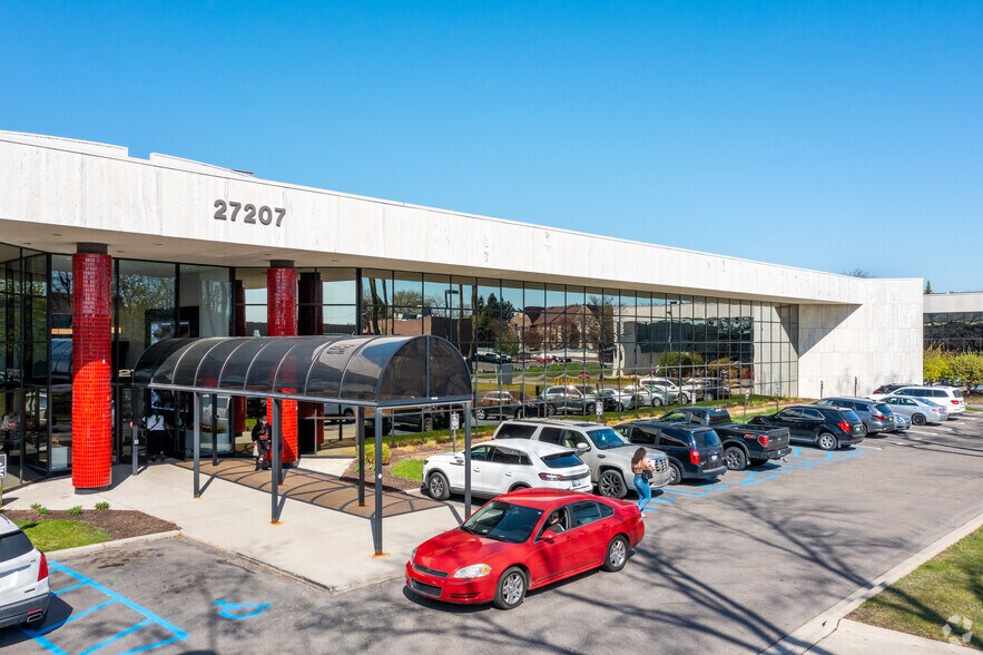 More Photos Of 27177 Lahser Rd, Southfield Unknown For Sale