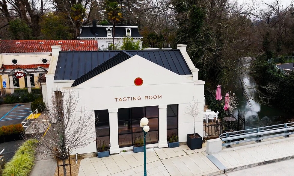 More Photos Of 1255 Lincoln Ave, Calistoga Freestanding For Lease
