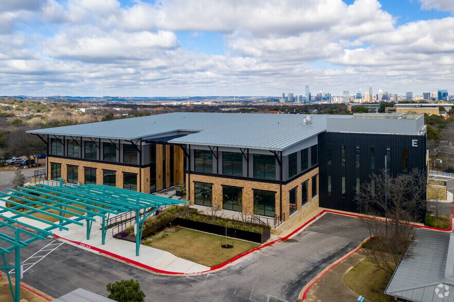 More Photos Of 3601 S Congress Ave, Austin Office For Lease