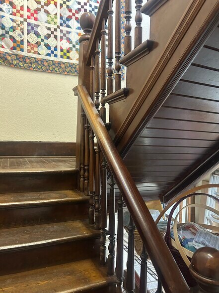 More Photos Of 224 Elm St W, Norwood Young America Storefront Retail Office For Sale