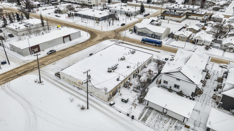 More Photos Of 10054 158 St NW, Edmonton Storefront For Lease